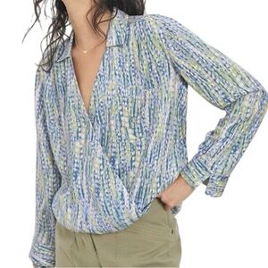 NWT ~ Pilcro Anthropologie Tisha Surplice Wrap Abstract Blouse with Collar ~ XS